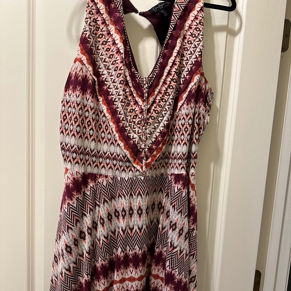 Burgundy and white patterned dress